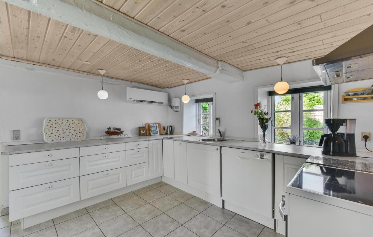 Cozy Home In Hojer With Wifi Exterior photo